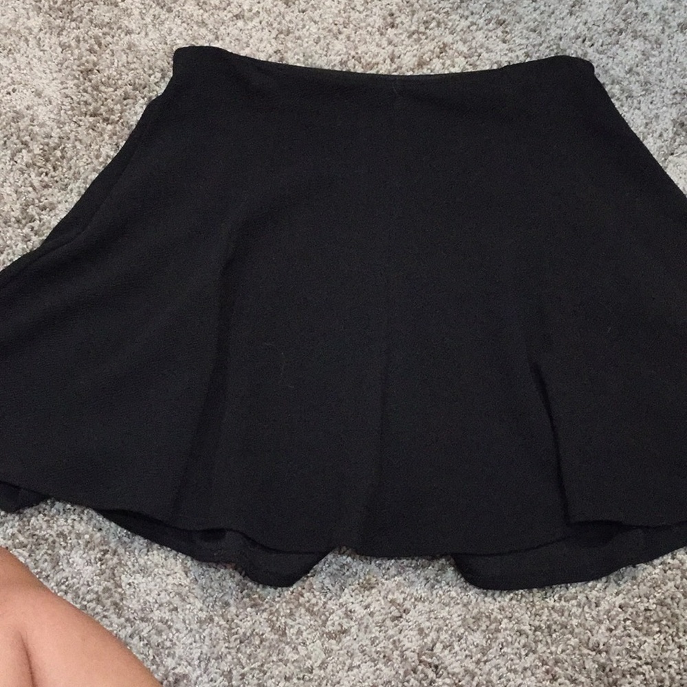 Black skirt
